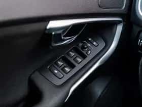 Volvo V40 thumbnail 26