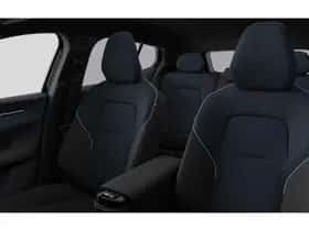 Volvo EX30 thumbnail 3