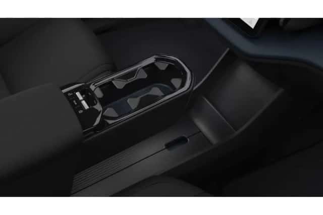 Volvo EX30 (2026) thumbnail 9