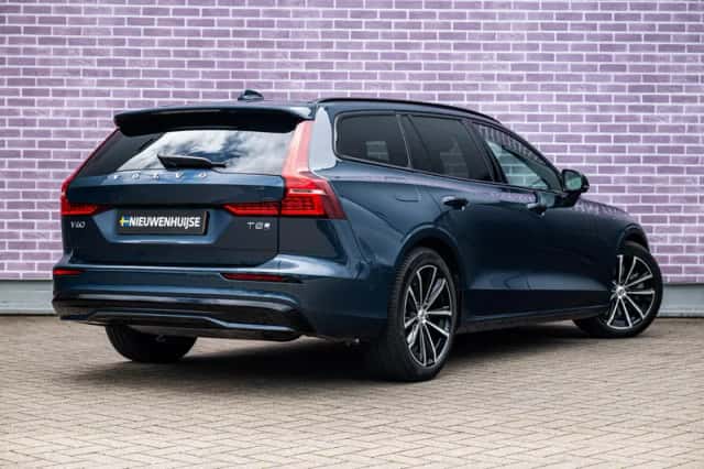 Volvo V60 (2026) thumbnail 2