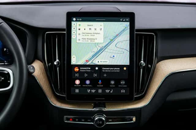 Volvo XC60 (2025) thumbnail 12