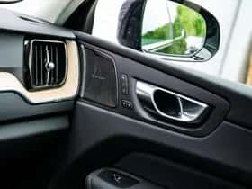 Volvo XC60 (2025) thumbnail 25