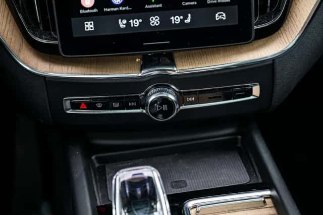 Volvo XC60 (2025) thumbnail 27