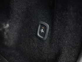 Volvo XC60 (2025) thumbnail 38