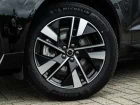 Volvo XC60 (2025) thumbnail 40