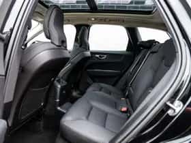 Volvo XC60 (2025) thumbnail 8