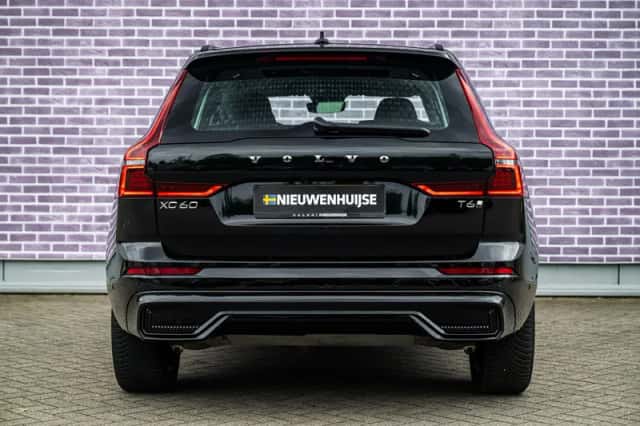 Volvo XC60 (2025) thumbnail 10
