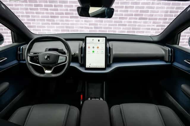 Volvo EX30 (2024) thumbnail 5