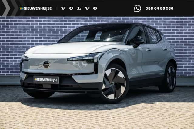 Volvo EX30 (2024) thumbnail 1