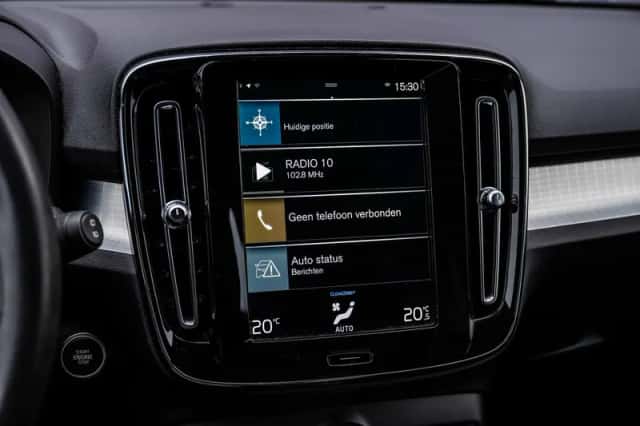 Volvo XC40 (2020) thumbnail 19