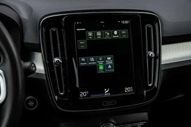 Volvo XC40 (2020) thumbnail 21