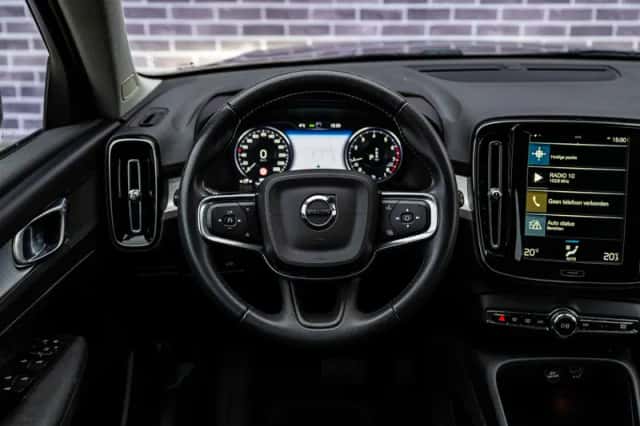 Volvo XC40 (2020) thumbnail 5