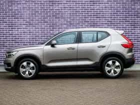 Volvo XC40 thumbnail 6