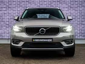 Volvo XC40 thumbnail 10