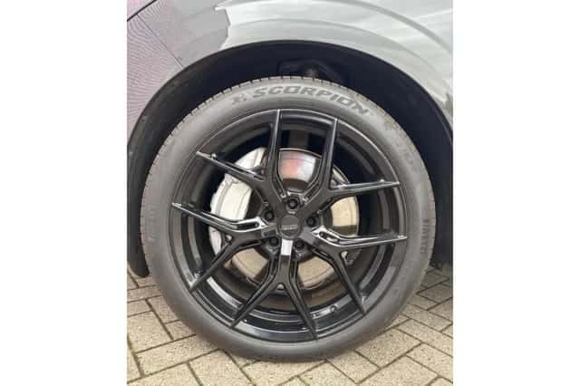 Volvo EX90 (2025) thumbnail 3