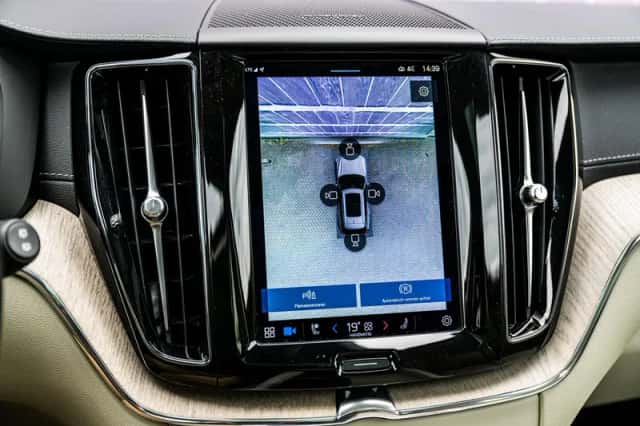Volvo XC60 (2023) thumbnail 22