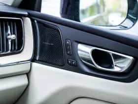 Volvo XC60 thumbnail 24