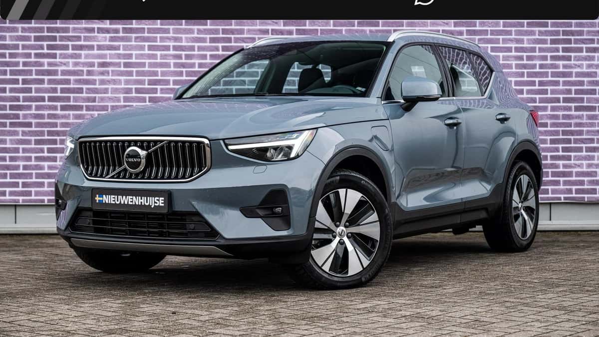 Volvo XC40 — foto 1