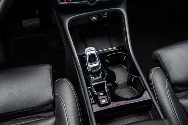 Volvo XC40 (2022) thumbnail 15
