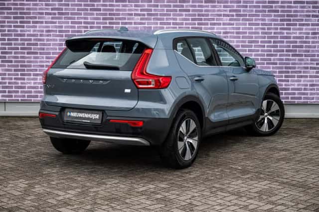 Volvo XC40 (2022) thumbnail 18