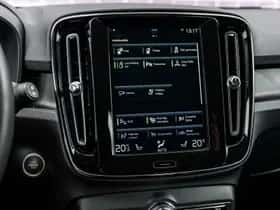Volvo XC40 thumbnail 21