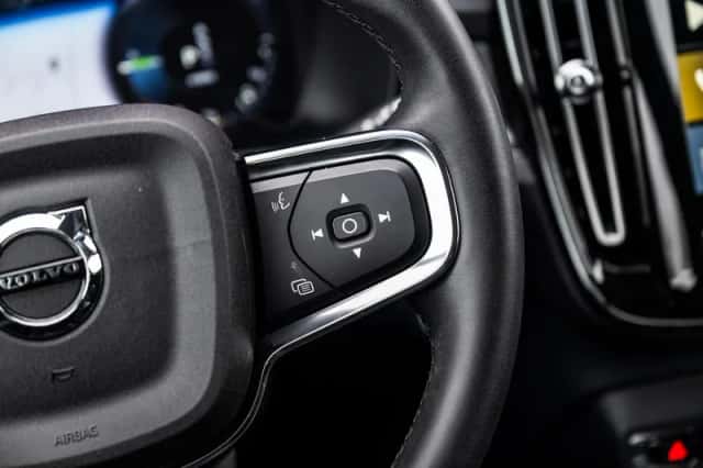 Volvo XC40 (2022) thumbnail 31