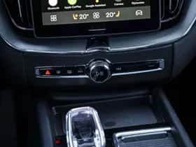 Volvo XC60 thumbnail 25