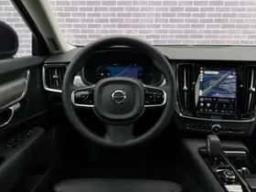 Volvo S90 (2023) thumbnail 5