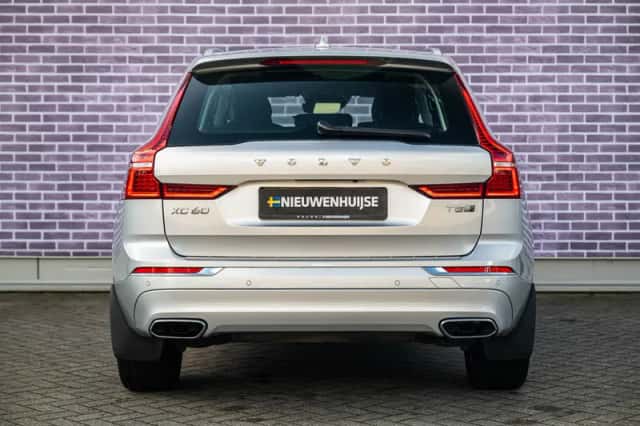Volvo XC60 (2019) thumbnail 12