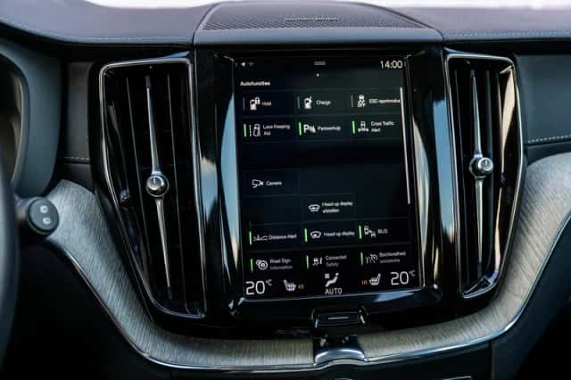 Volvo XC60 (2019) thumbnail 21