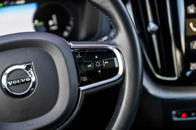 Volvo XC60 (2019) thumbnail 29