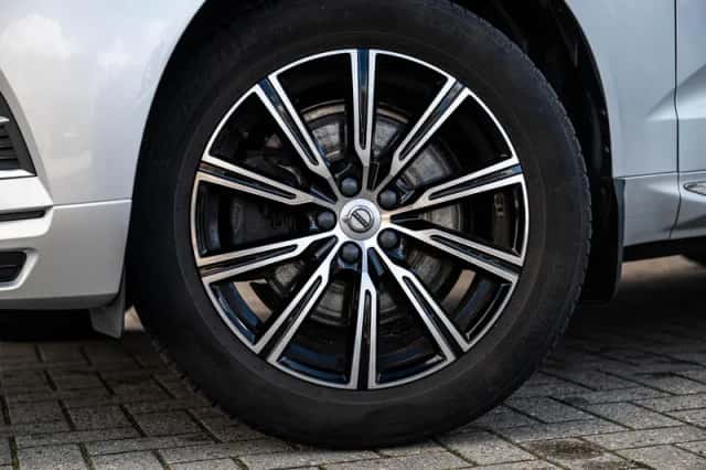 Volvo XC60 (2019) thumbnail 36