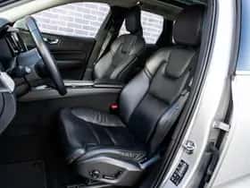 Volvo XC60 thumbnail 8