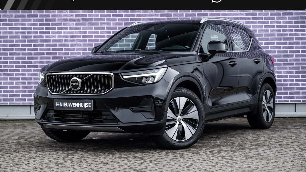 Volvo XC40 — foto 1