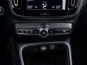 Volvo XC40 thumbnail 15