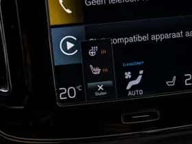Volvo XC40 thumbnail 24