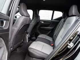 Volvo XC40 thumbnail 9