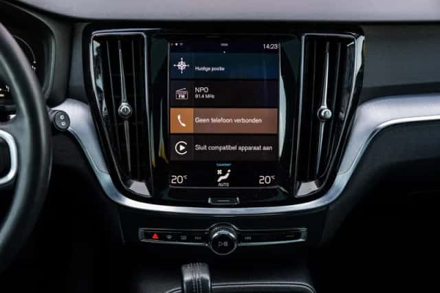 Volvo V60 (2020) thumbnail 13