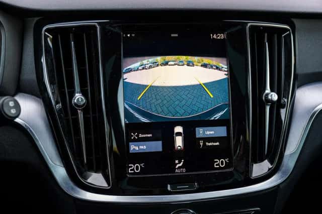 Volvo V60 (2020) thumbnail 20