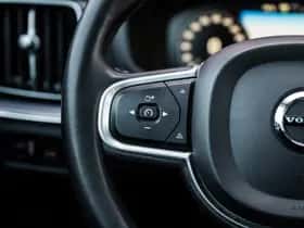 Volvo V60 thumbnail 25