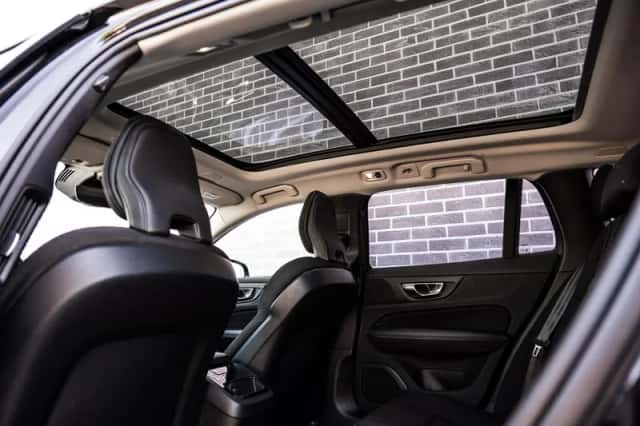 Volvo V60 (2020) thumbnail 27