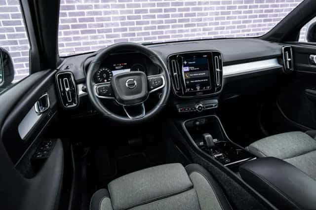 Volvo XC40 (2022) thumbnail 13