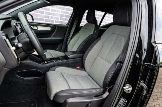 Volvo XC40 (2022) thumbnail 8