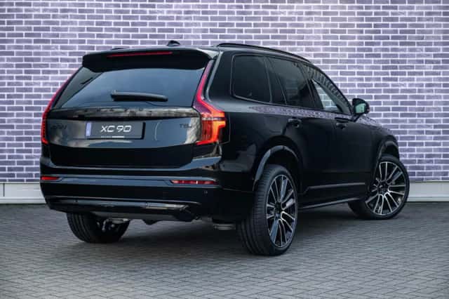Volvo XC90 (2026) thumbnail 2