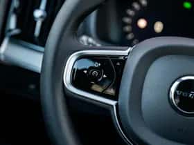 Volvo XC90 thumbnail 26