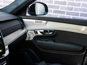 Volvo XC90 thumbnail 33