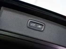 Volvo XC90 thumbnail 36