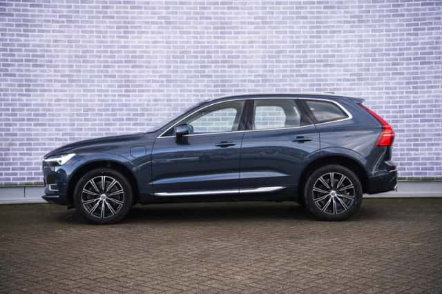 Volvo XC60 (2021) thumbnail 5