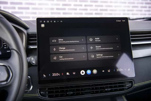 Lynk & Co 01 (2025) thumbnail 20