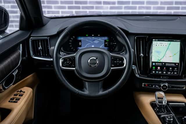 Volvo V90 (2022) thumbnail 5